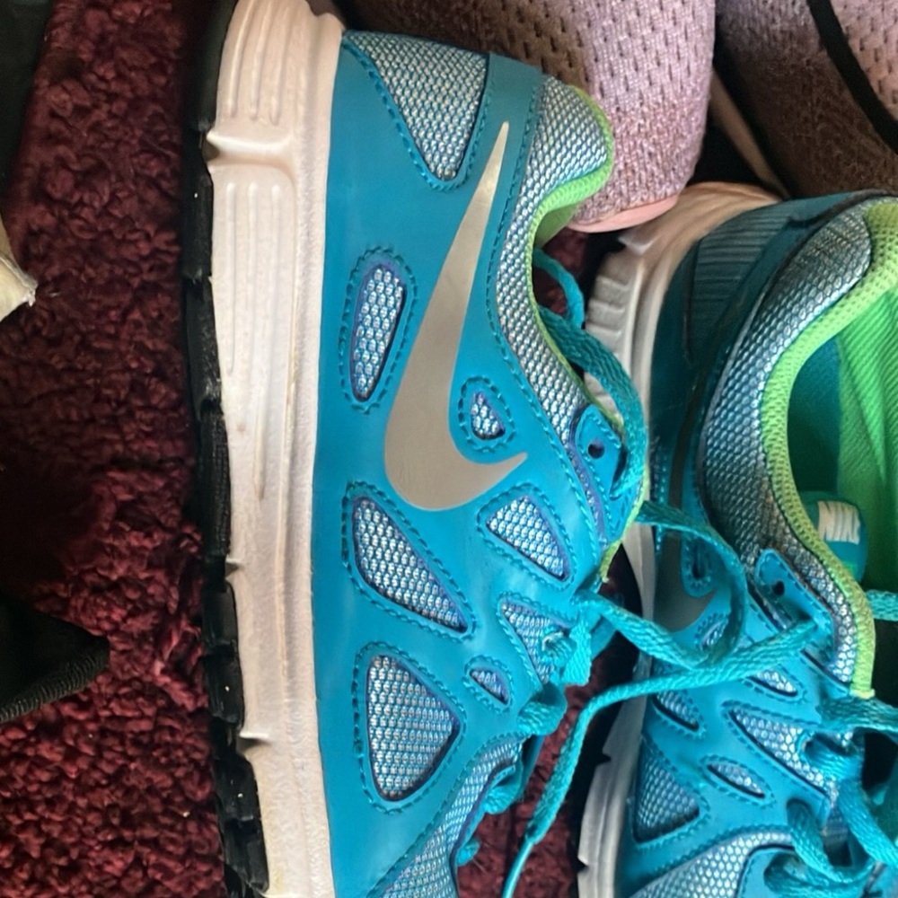 Women's Nike Blue and White Athletic Shoes size 7